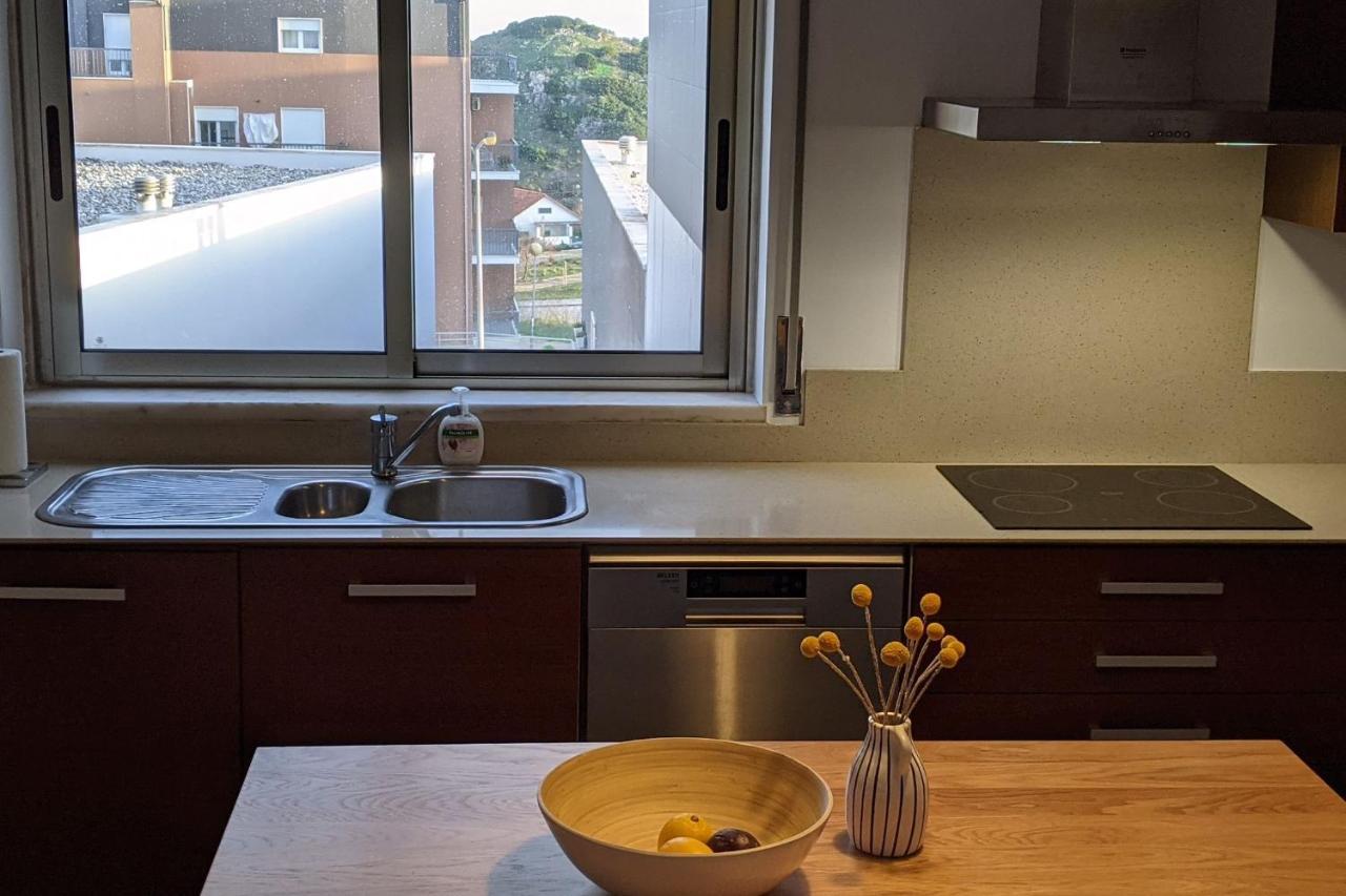 Lovelystay - Sesimbra 3Bdr Apartment W/Terrace Εξωτερικό φωτογραφία